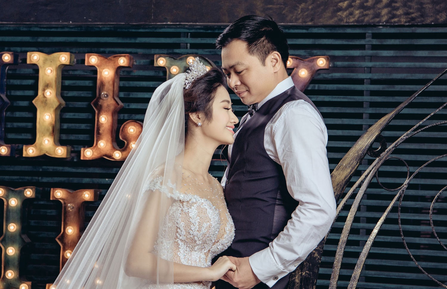 Anh cuoi lang man cua Thu Ngan anh 6