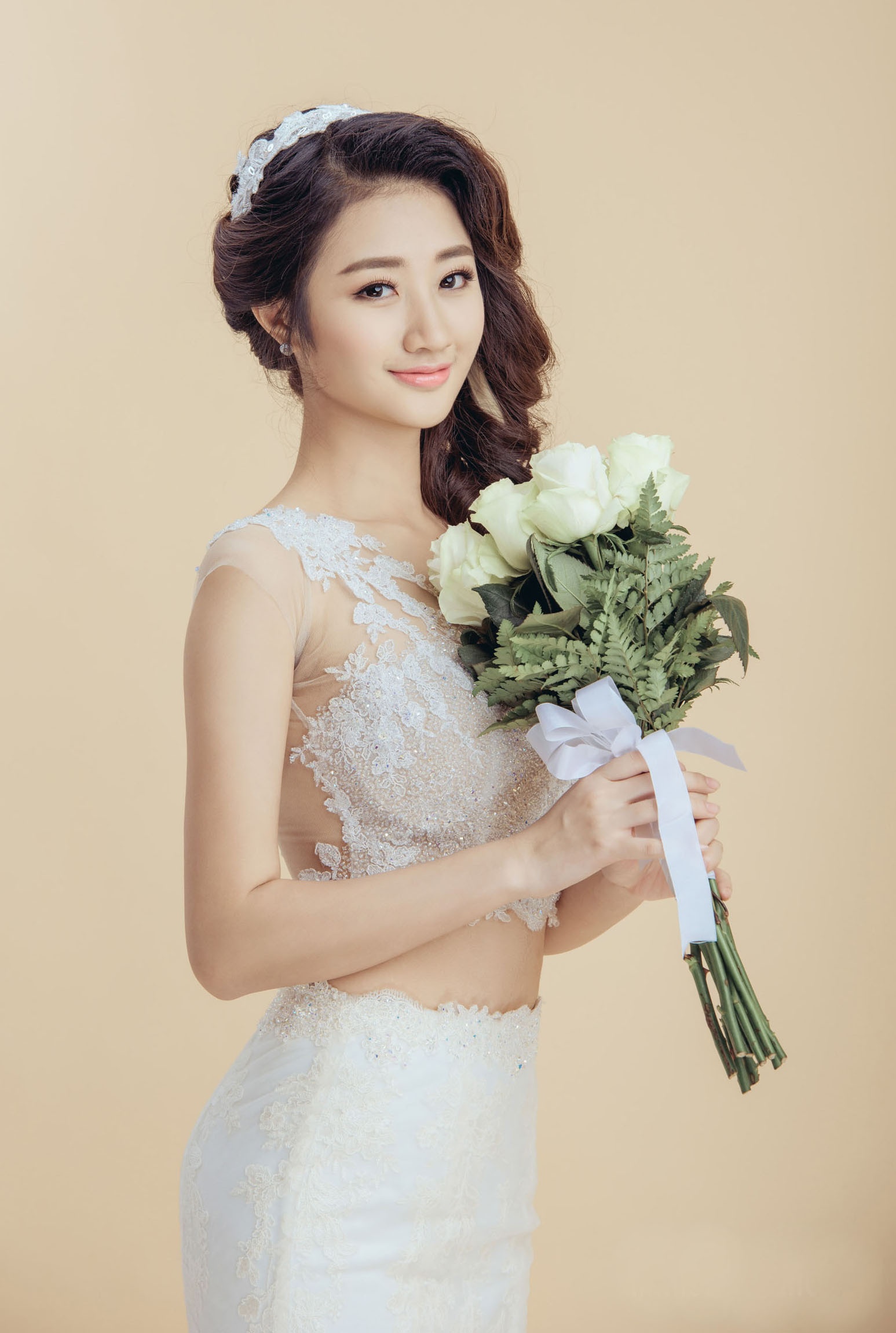 Anh cuoi lang man cua Thu Ngan anh 4