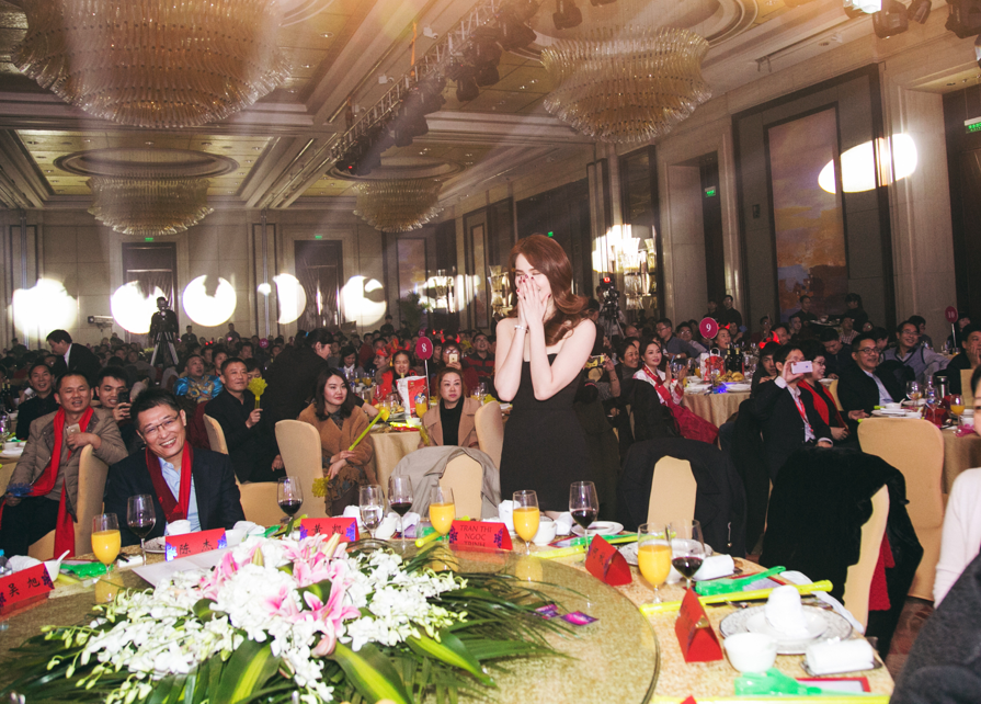 Ngoc Trinh du su kien o Thuong Hai anh 4