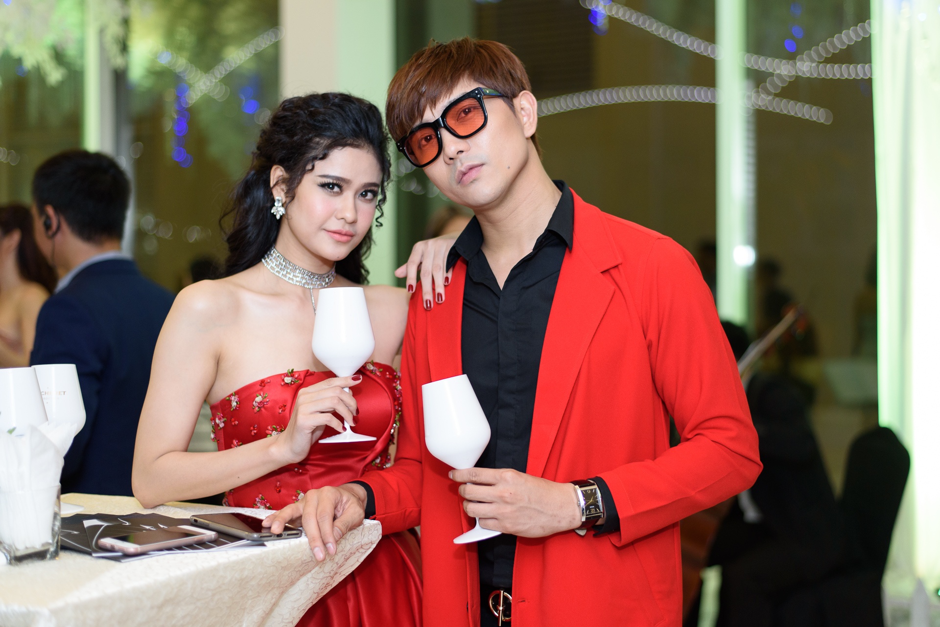 Truong Quynh Anh dien do doi cung ong xa anh 1