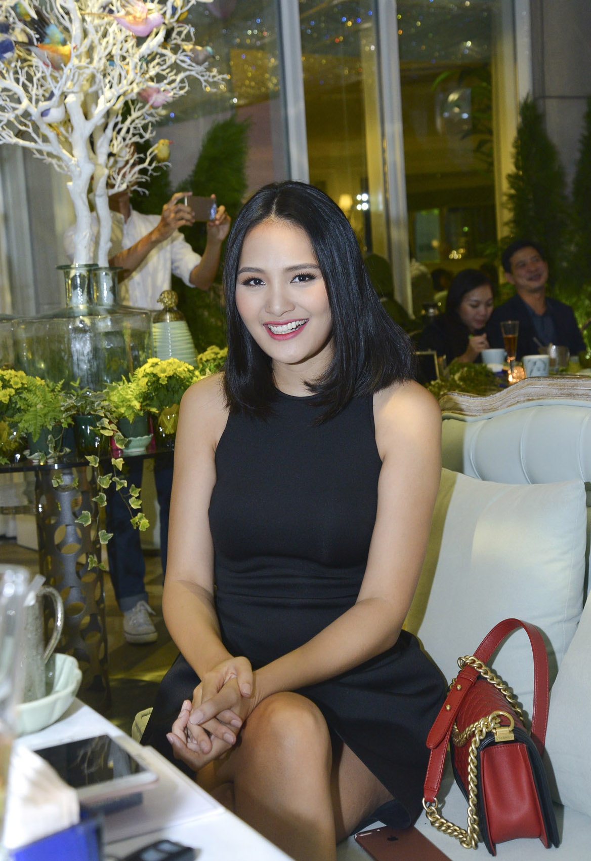 MC Phan Anh diện áo dài Tết ảnh 4 MC Phan Anh dien ao dai Tet anh 4