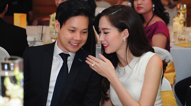 Dang Thu Thao khoc va hon ban trai trong tiec sinh nhat hinh anh