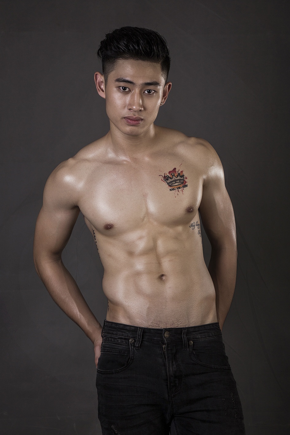 Tiến Đạt thi Nam vương quốc tế ảnh 1 Tien Dat thi Nam vuong quoc te anh 1