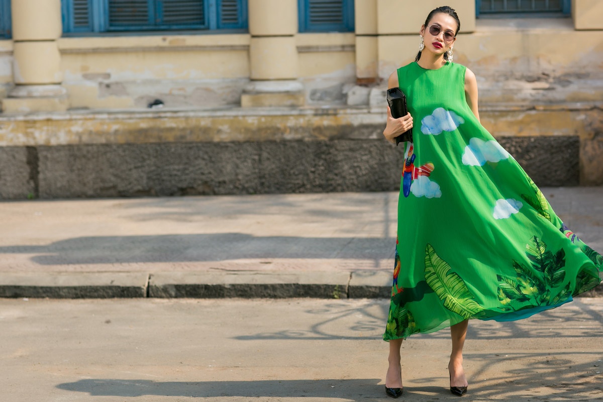 Thanh Truc dien tong xanh xuong pho anh 5