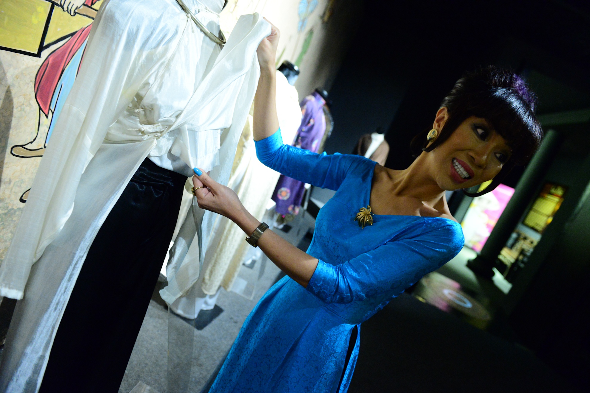 Ao dai Viet: Tu tu than toi hippy hinh anh