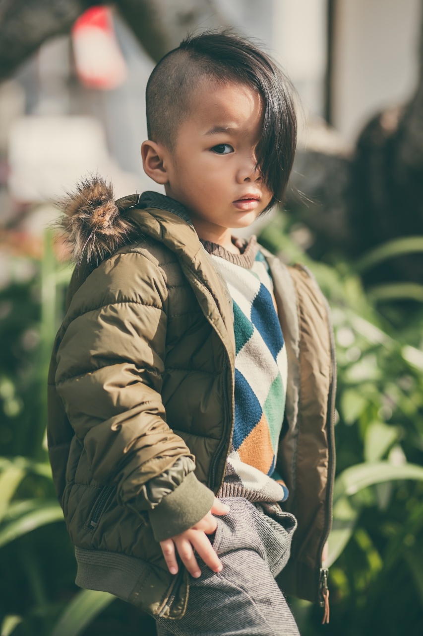 Con trai nuôi của Đỗ Mạnh Cường dạo phố cuối tuần ảnh 5 Con trai nuoi cua Do Manh Cuong dao pho cuoi tuan anh 5