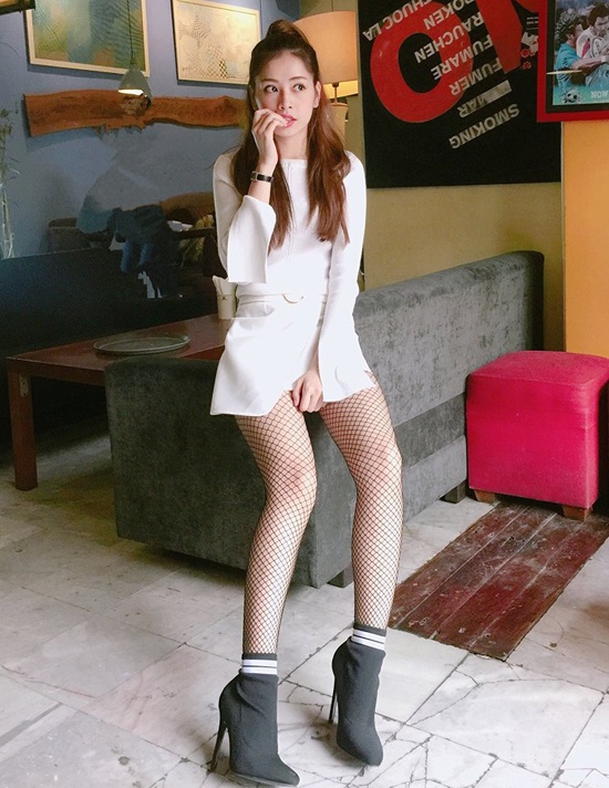 Sao Việt diện street styles sành điệu  ảnh 4 Sao Viet dien street styles sanh dieu anh 4