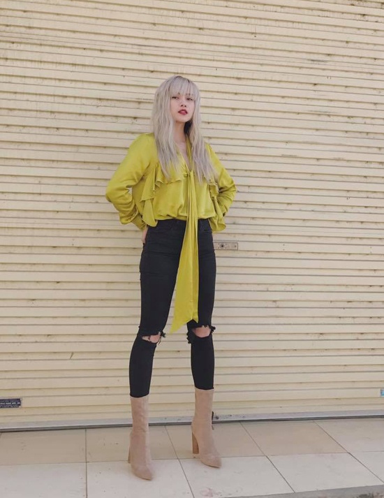 Sao Việt diện street styles sành điệu  ảnh 7 Sao Viet dien street styles sanh dieu anh 7