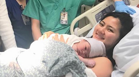 Ngoc Lan sinh con trai dau long o My hinh anh