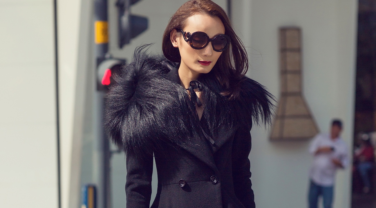 Le Thuy dien cay den dao pho hinh anh