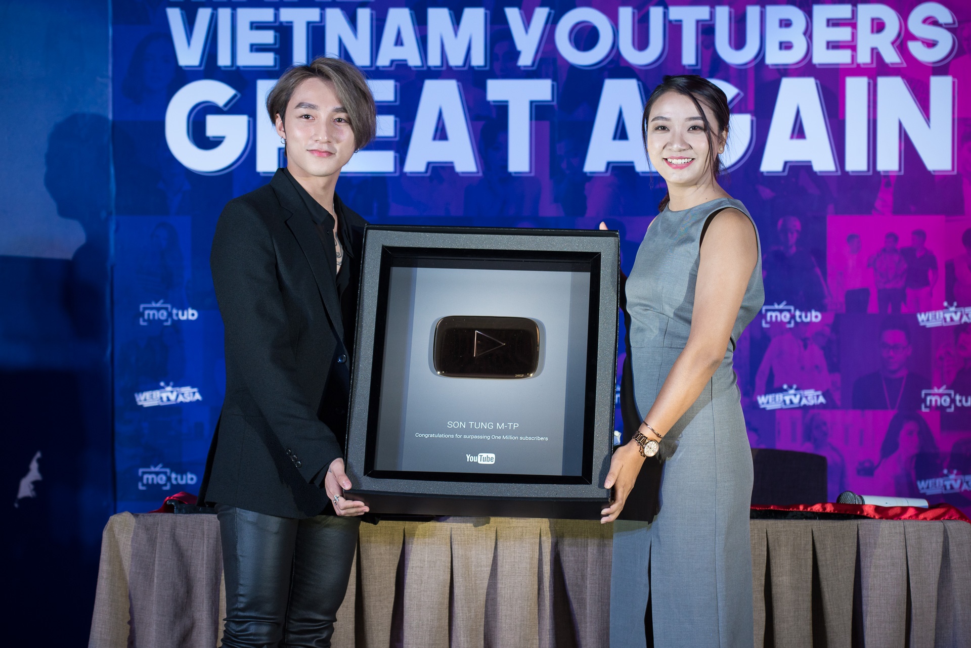 Son Tung M-TP dat nut vang Youtube anh 2