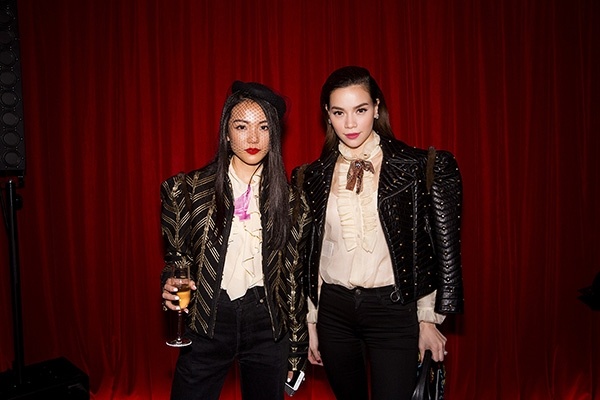 Nhung lan mac dep gay chu y su kien quoc te cua Ho anh 4