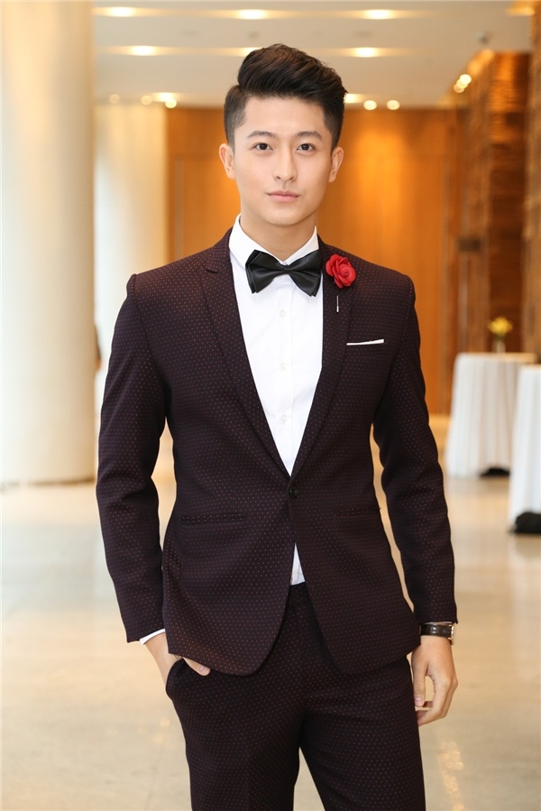 Harry Lu gặp tai nạn giao thông ảnh 1 Harry Lu gap tai nan giao thong anh 1