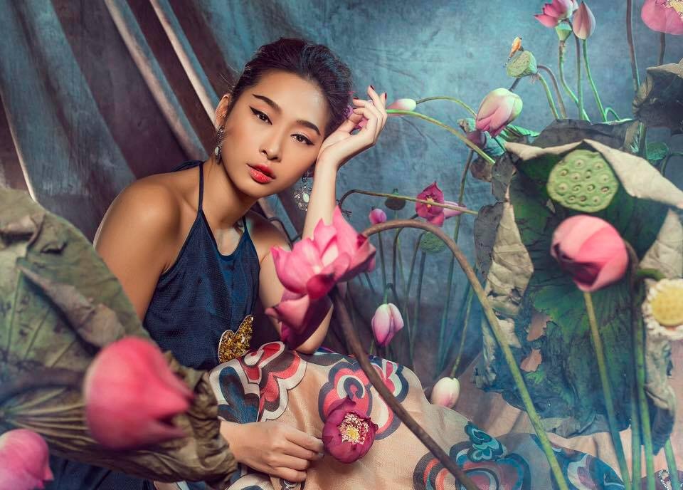 Sao Viet chuong loi trang diem mat A Dong anh 6