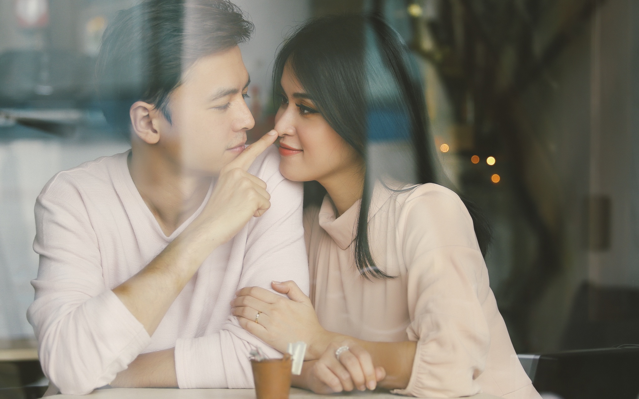 Tú Vi - Văn Anh bán nhà đầu tư phim ảnh 3 Tu Vi - Van Anh ban nha dau tu phim anh 3