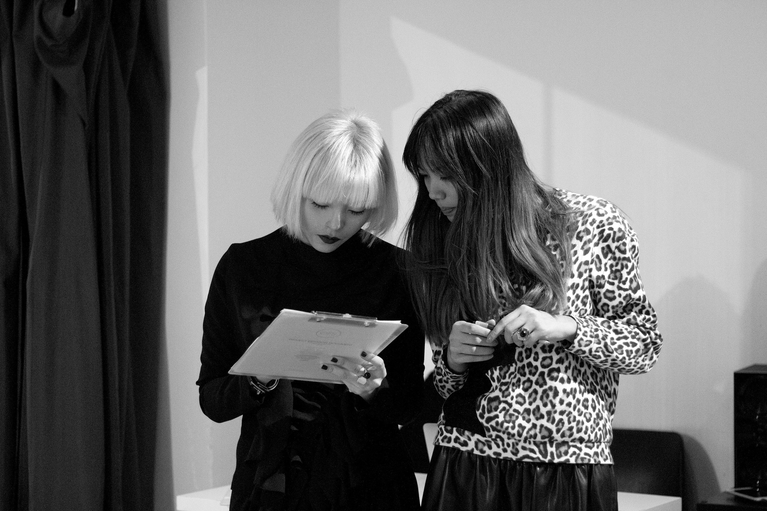 Nha thiet ke Viet casting nguoi mau quoc te anh 1