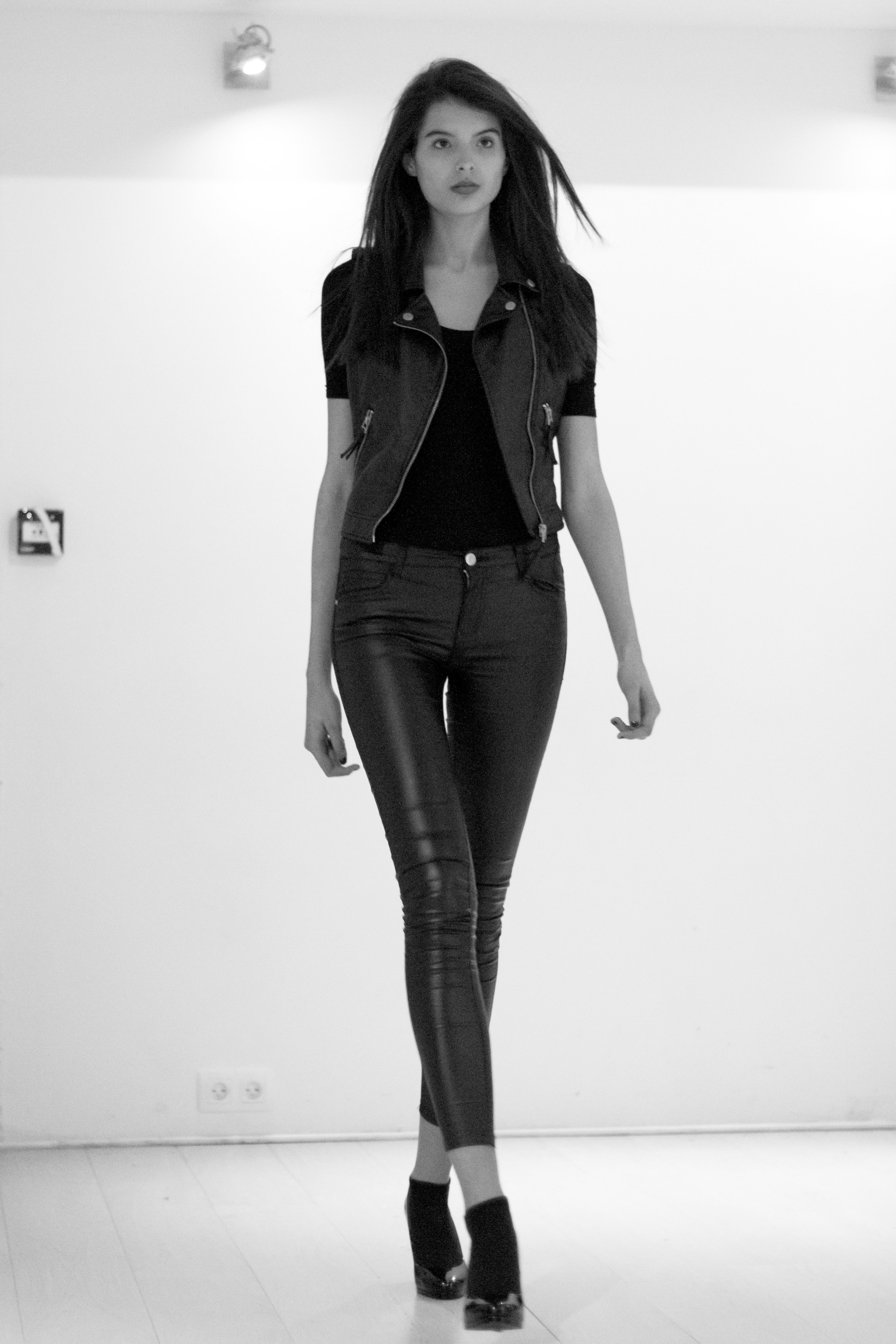 Nha thiet ke Viet casting nguoi mau quoc te anh 6