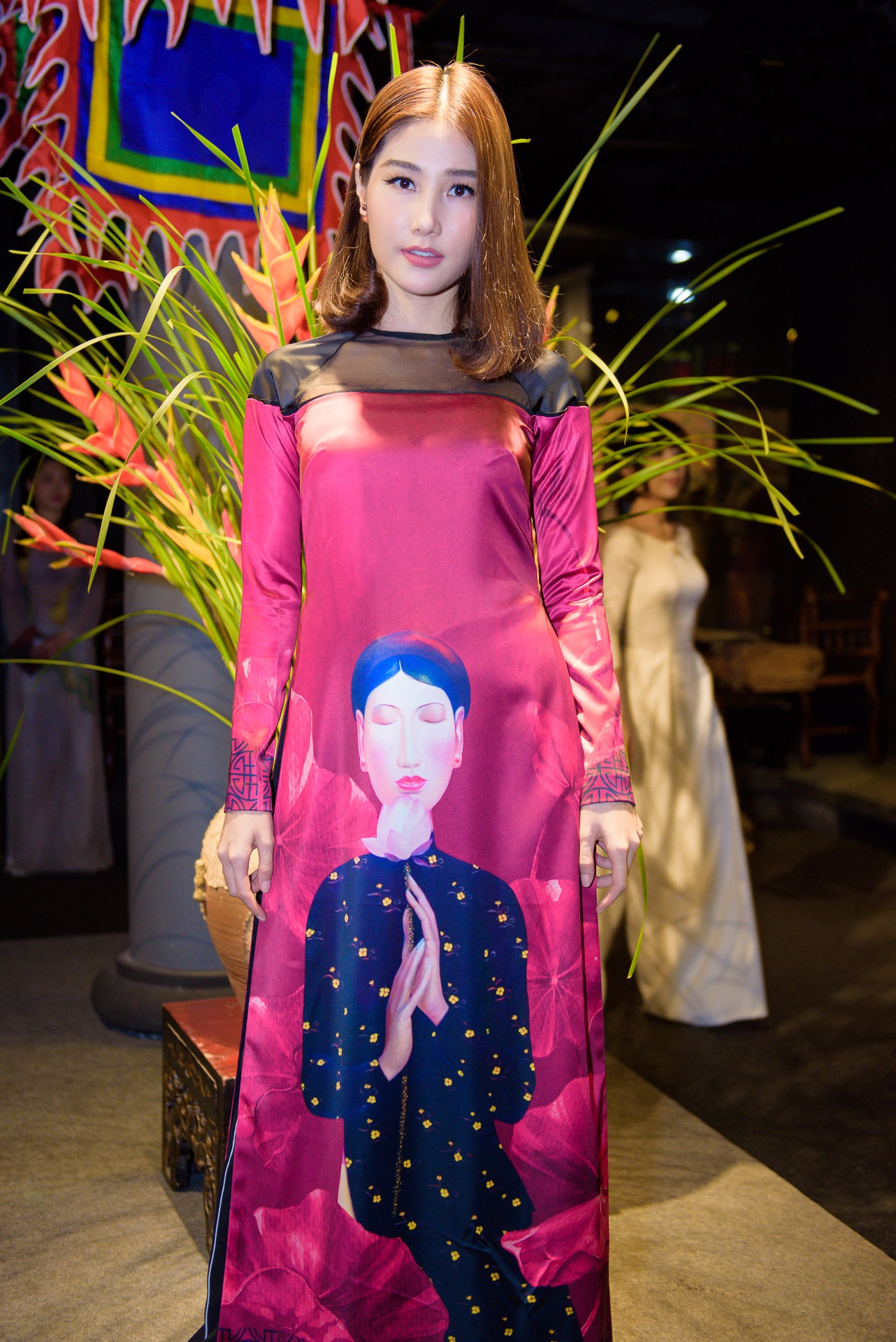 Dan sao Viet dien ao dai cach tan anh 6