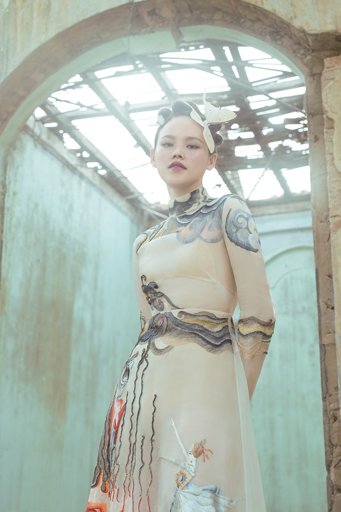 Tuyet Lan ve nuoc anh 7