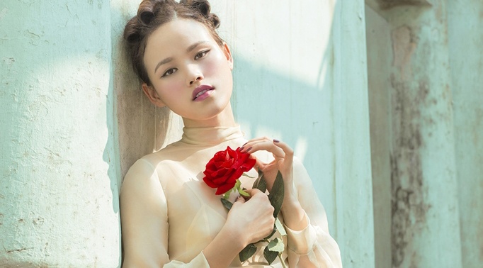 Tuyet Lan thuc hien bo anh moi nhan dip ve Viet Nam hinh anh