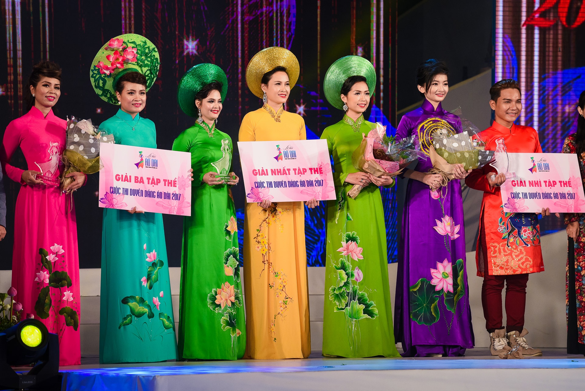 Cuoc thi Duyen dang Ao dai 2017 anh 3