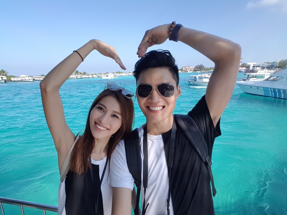 Quynh Chau Quang Hung du lich Maldives anh 1