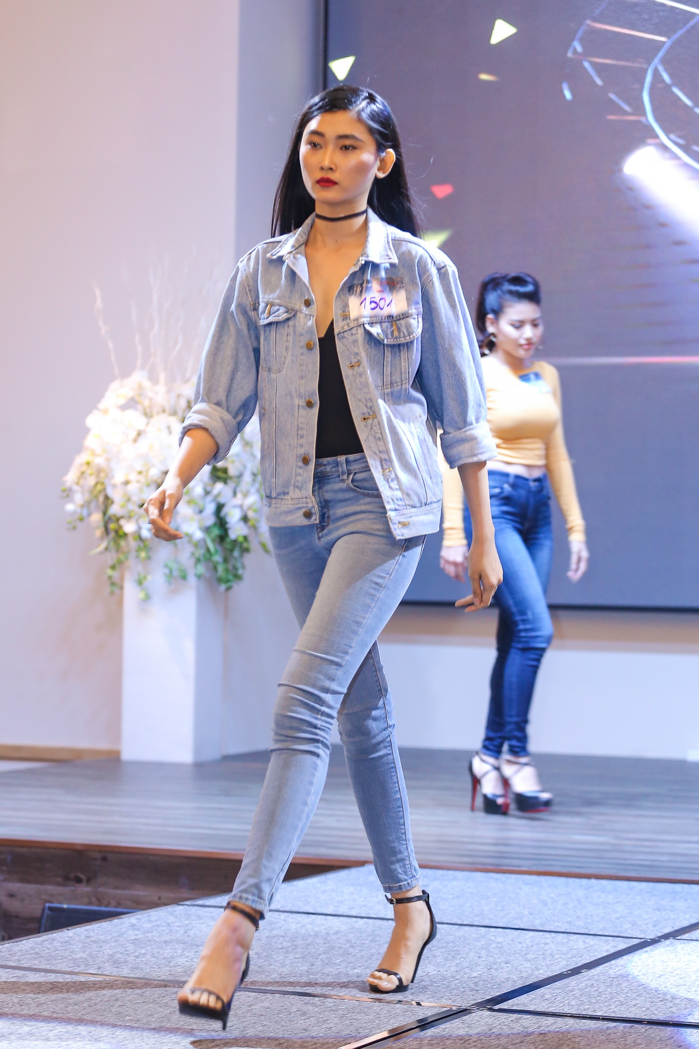 Phan Manh Quynh dua ban gai di thi The Face anh 8