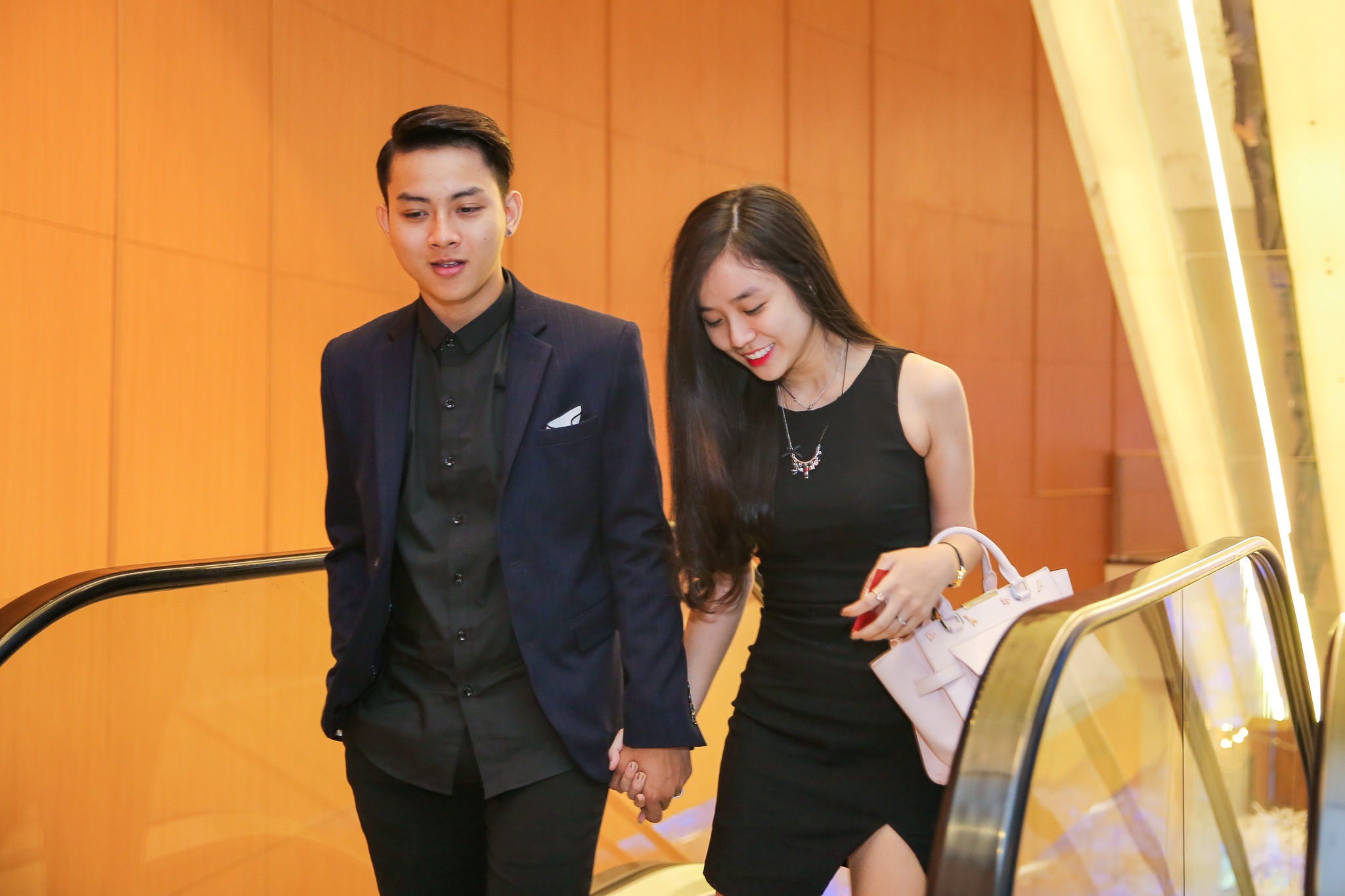 Hoai Lam du tiec cuoi Mai Quoc Viet cung ban gai anh 1