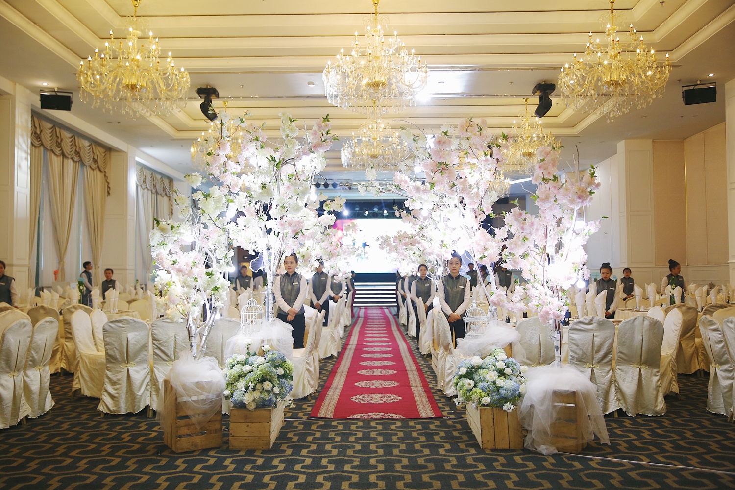 Mai Quoc Viet ket hon anh 12