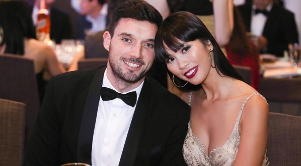 Ha Anh: 'Vo chong toi rach roi ve tien bac' hinh anh