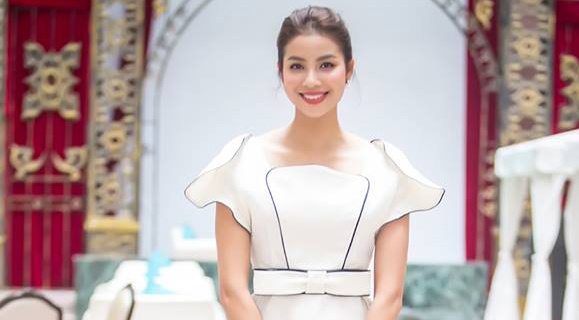 Pham Huong rang ro trong buoi giao luu van hoa Viet - Nhat hinh anh