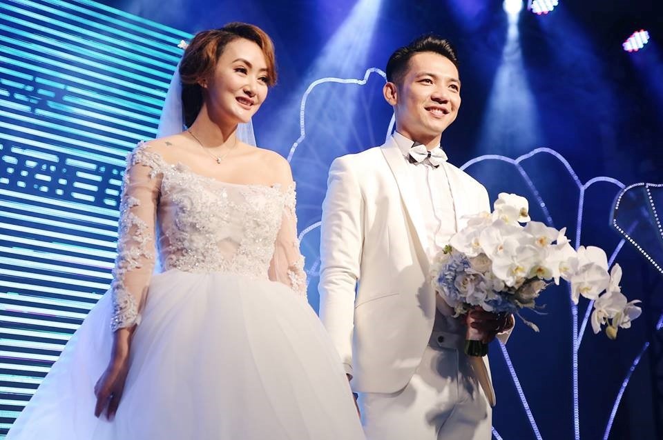 Mai Quoc Viet ket hon voi ban gai Viet kieu anh 1