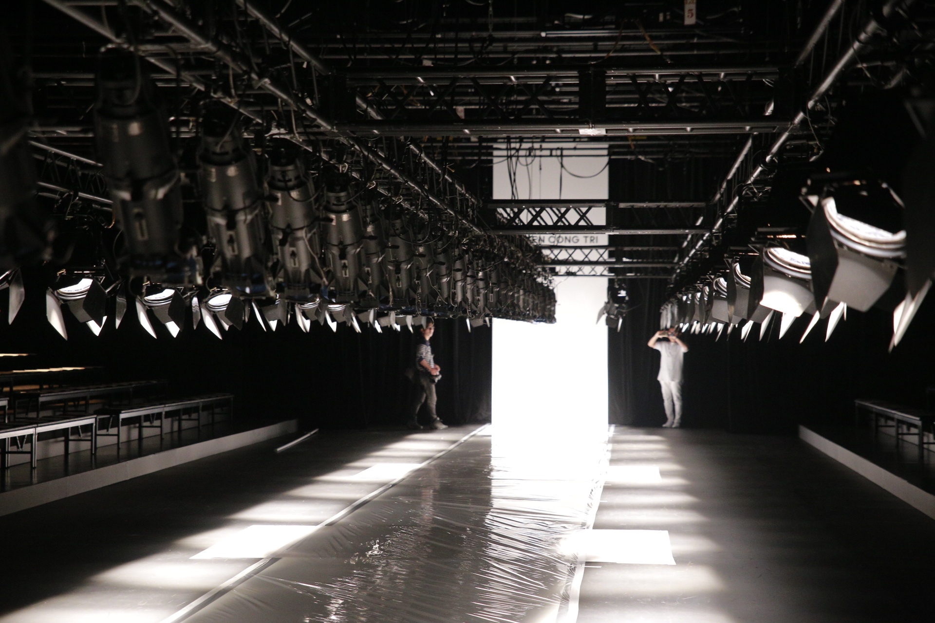 Thanh Hang o hau truong Tuan le Thoi trang Tokyo anh 5