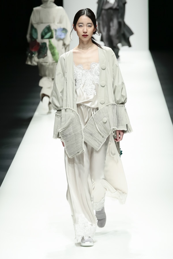 Thanh Hang lam vedette BST Em Hoa anh 10