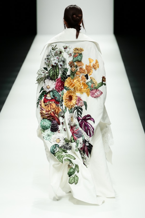 Thanh Hang lam vedette BST Em Hoa anh 3