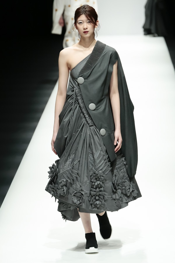 Thanh Hang lam vedette BST Em Hoa anh 8