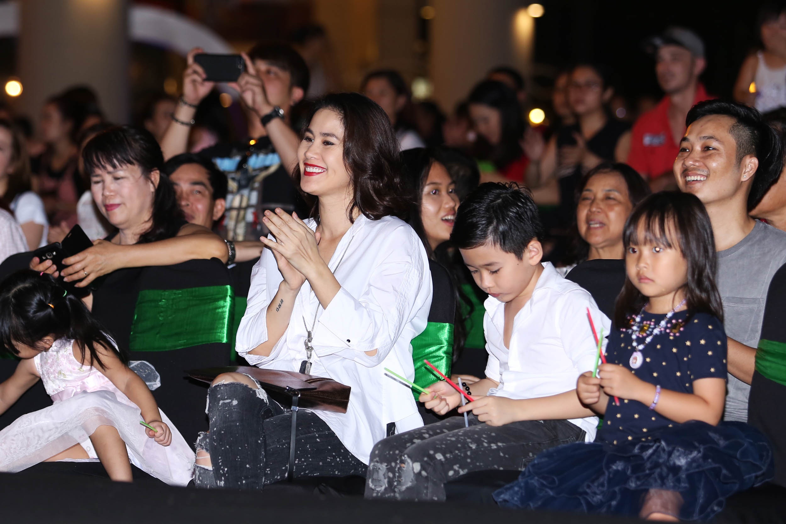 Tuan le Thoi trang nhi khoi dong anh 2