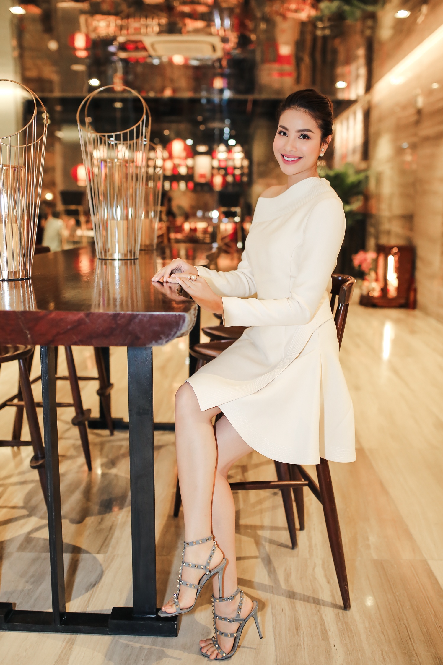 Pham Huong chua san sang di hat anh 2