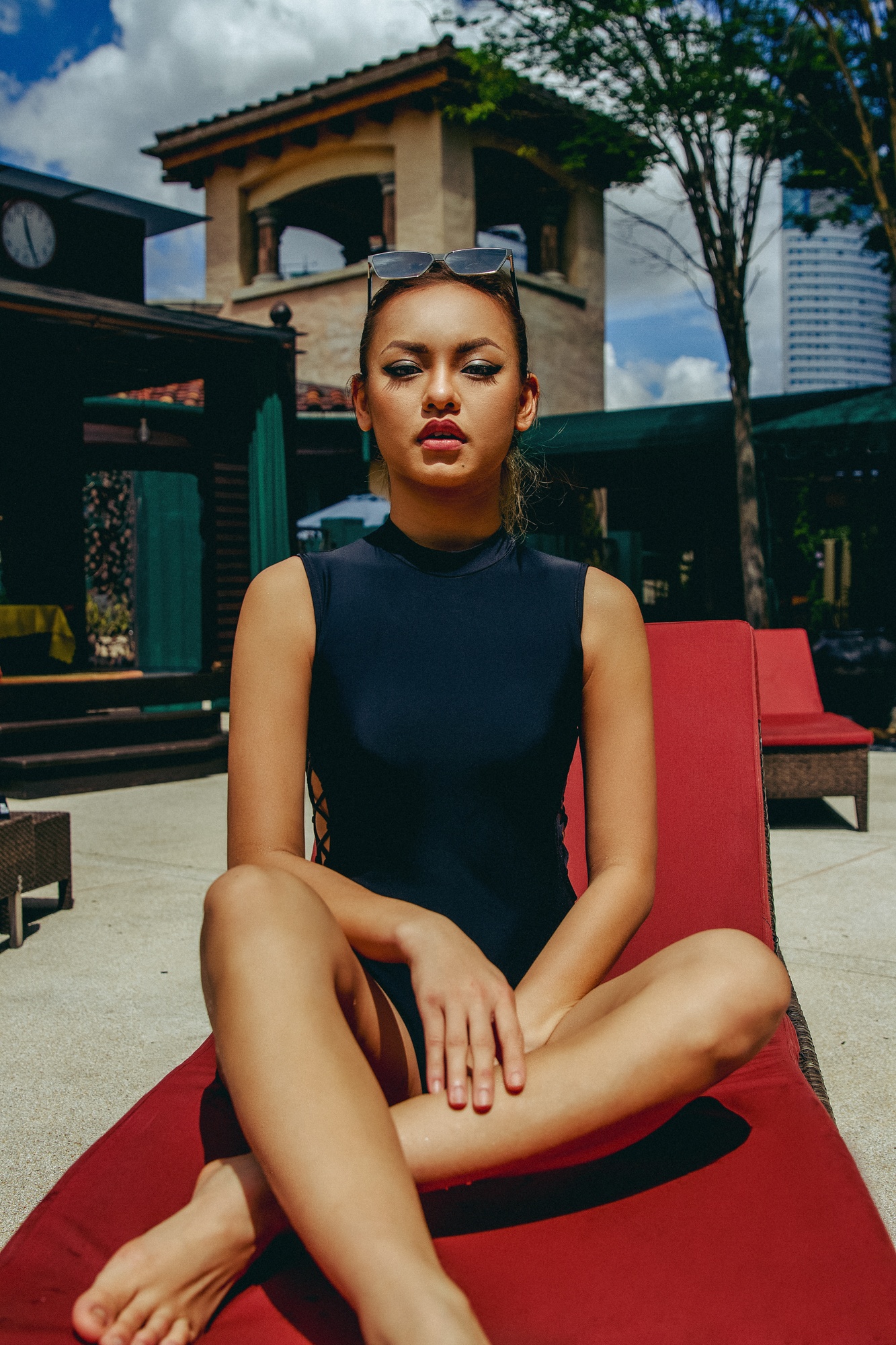 Mai Ngo quyen ru voi ao tam mot manh anh 2