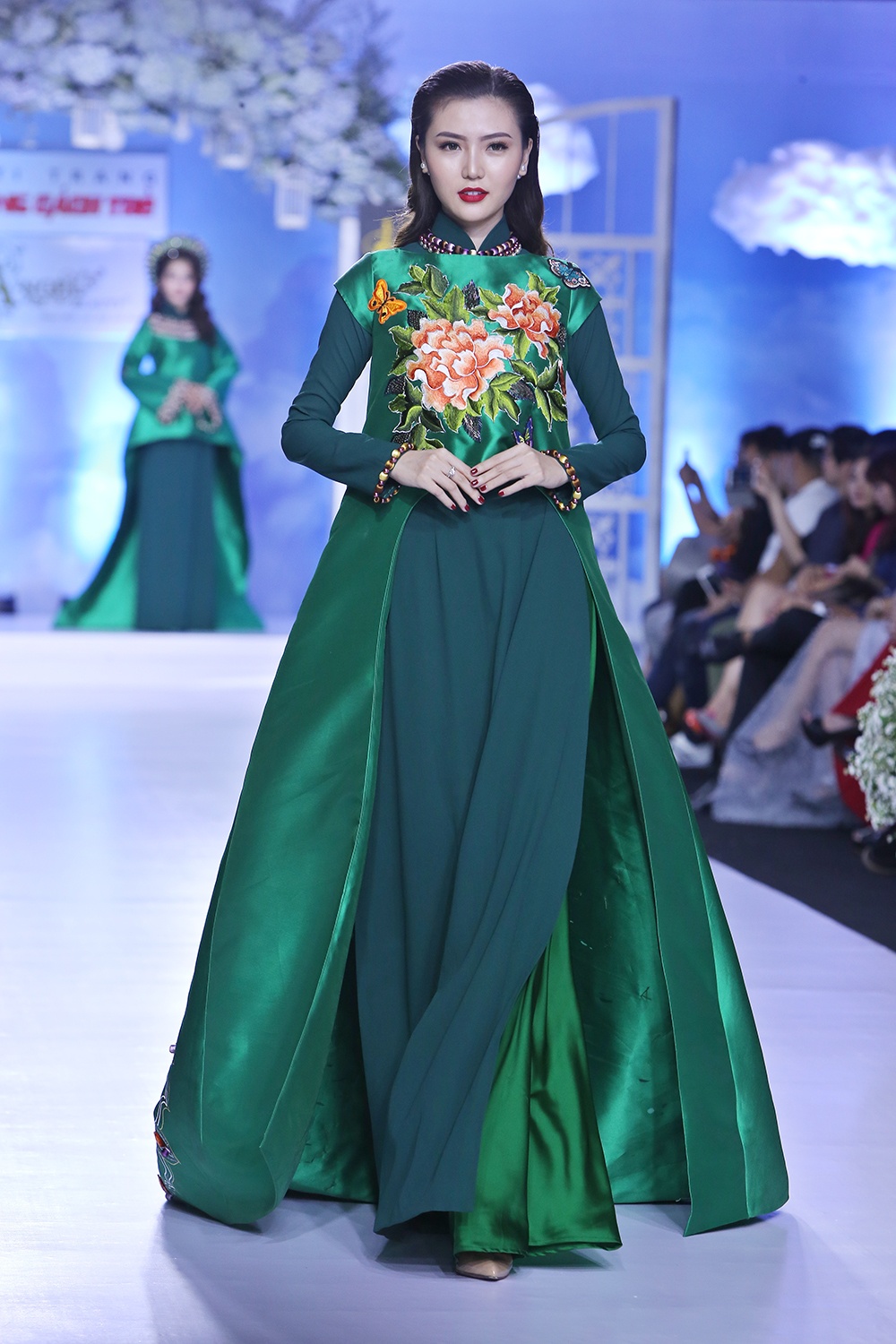 Nam Em,  Ngoc Duyen lam vedette anh 2