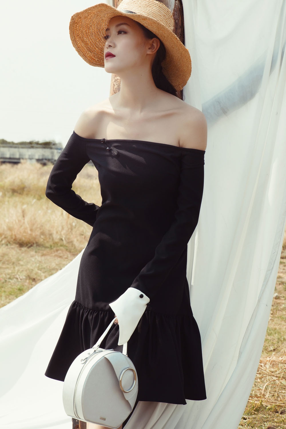 Hoa hau Thuy Dung mac dep dao pho cuoi tuan anh 4