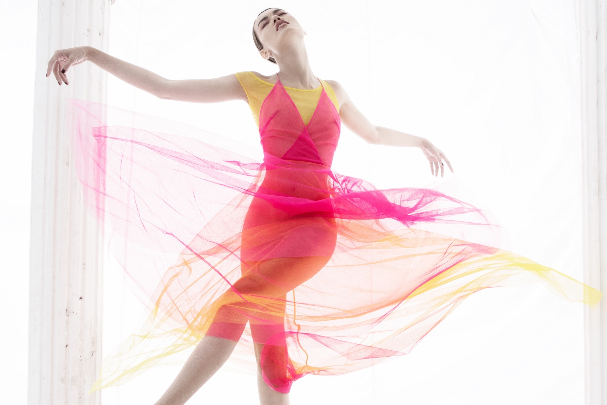 Dan mau chup poster cho Do Manh Cuong anh 5