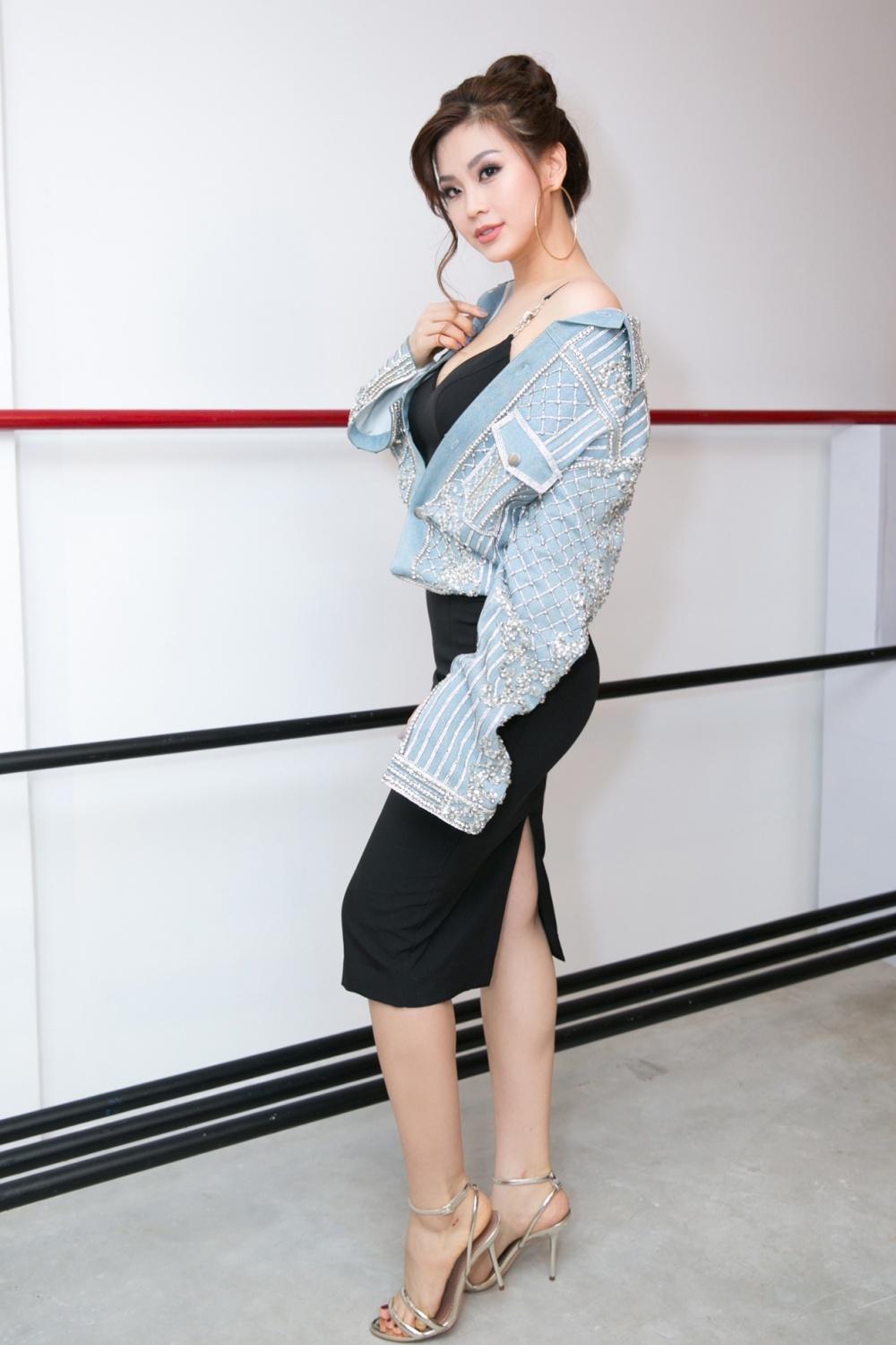 Bảo Anh,  Hương Tràm quyến rũ ở sự kiện ảnh 3 Bao Anh,  Huong Tram quyen ru o su kien anh 3