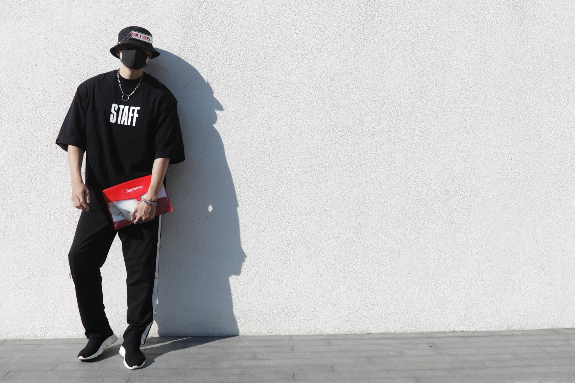 Phi Phuong Anh noi bat tren duong pho anh 8