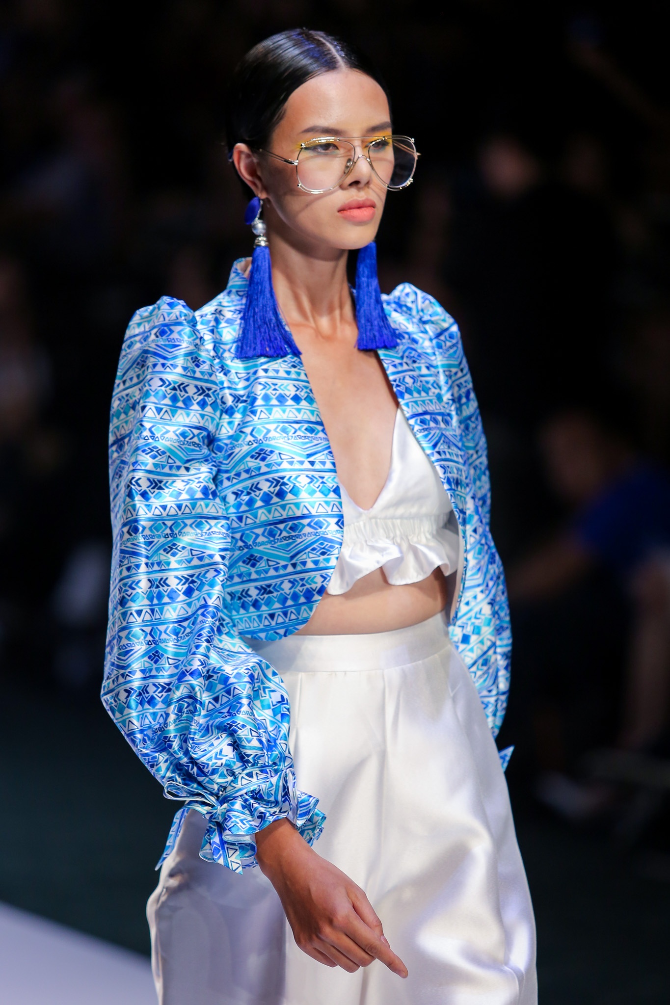 Ha Anh sai buoc o Tuan le thoi trang anh 4