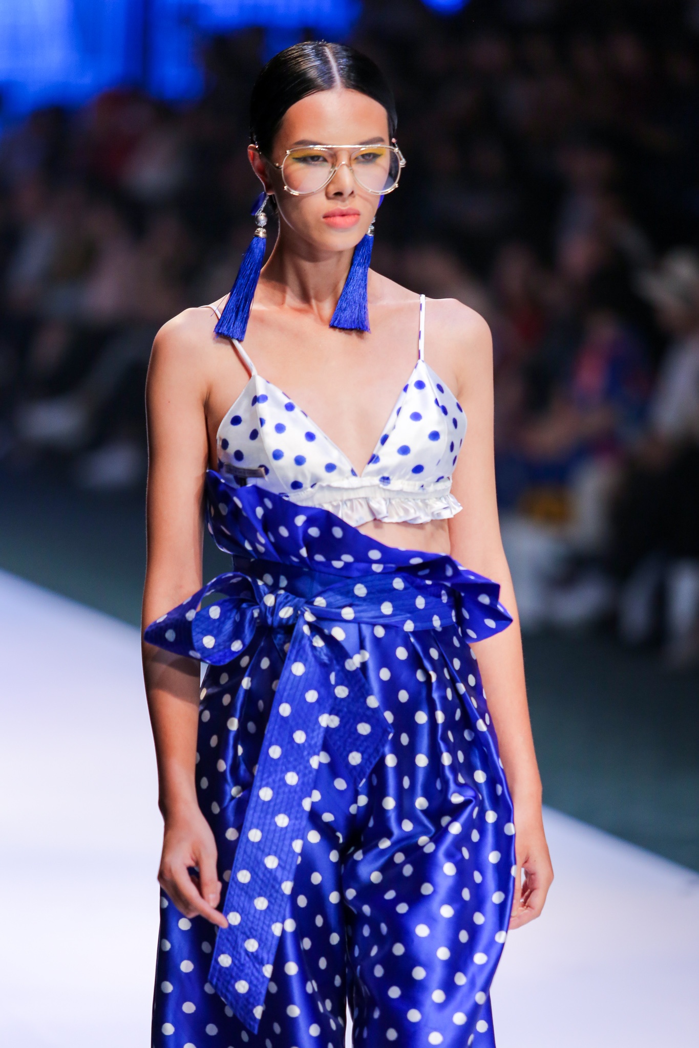 Ha Anh sai buoc o Tuan le thoi trang anh 9