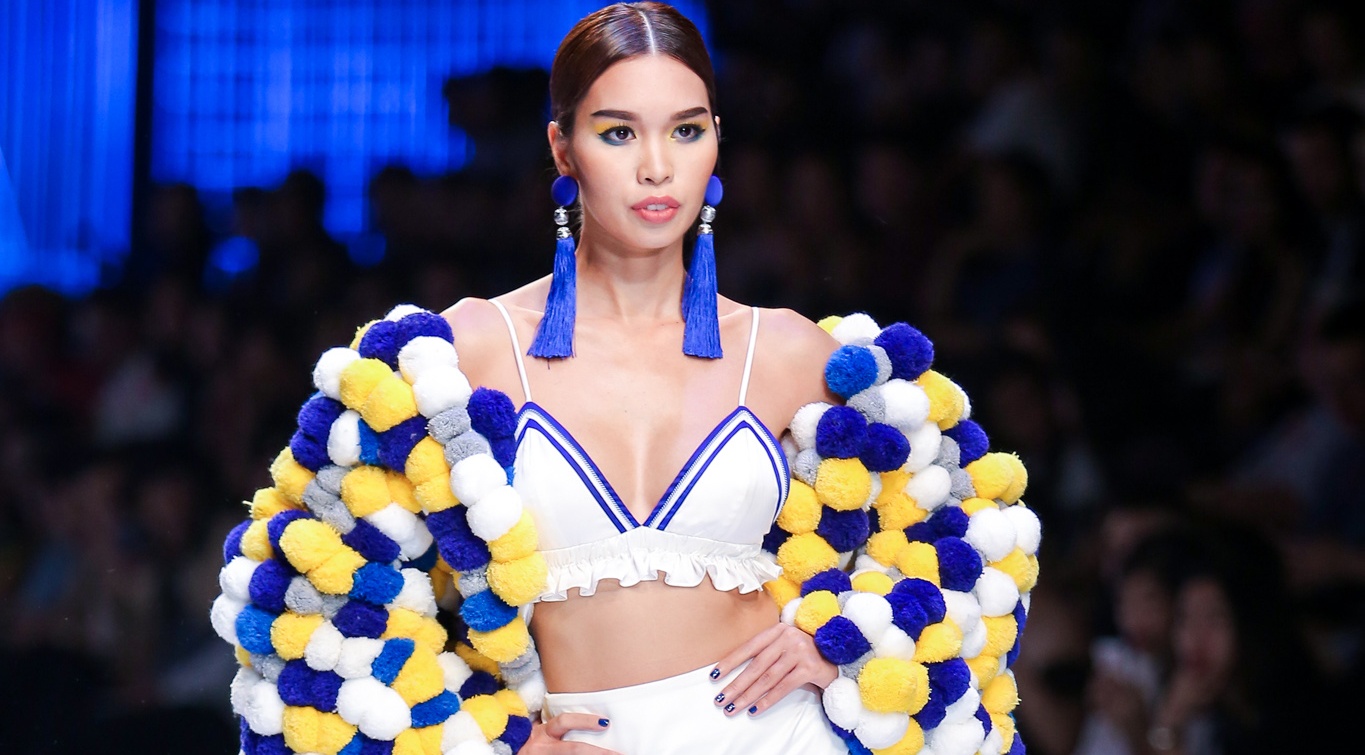 Du mau thuan, Ha Anh van sai buoc o Tuan le thoi trang hinh anh