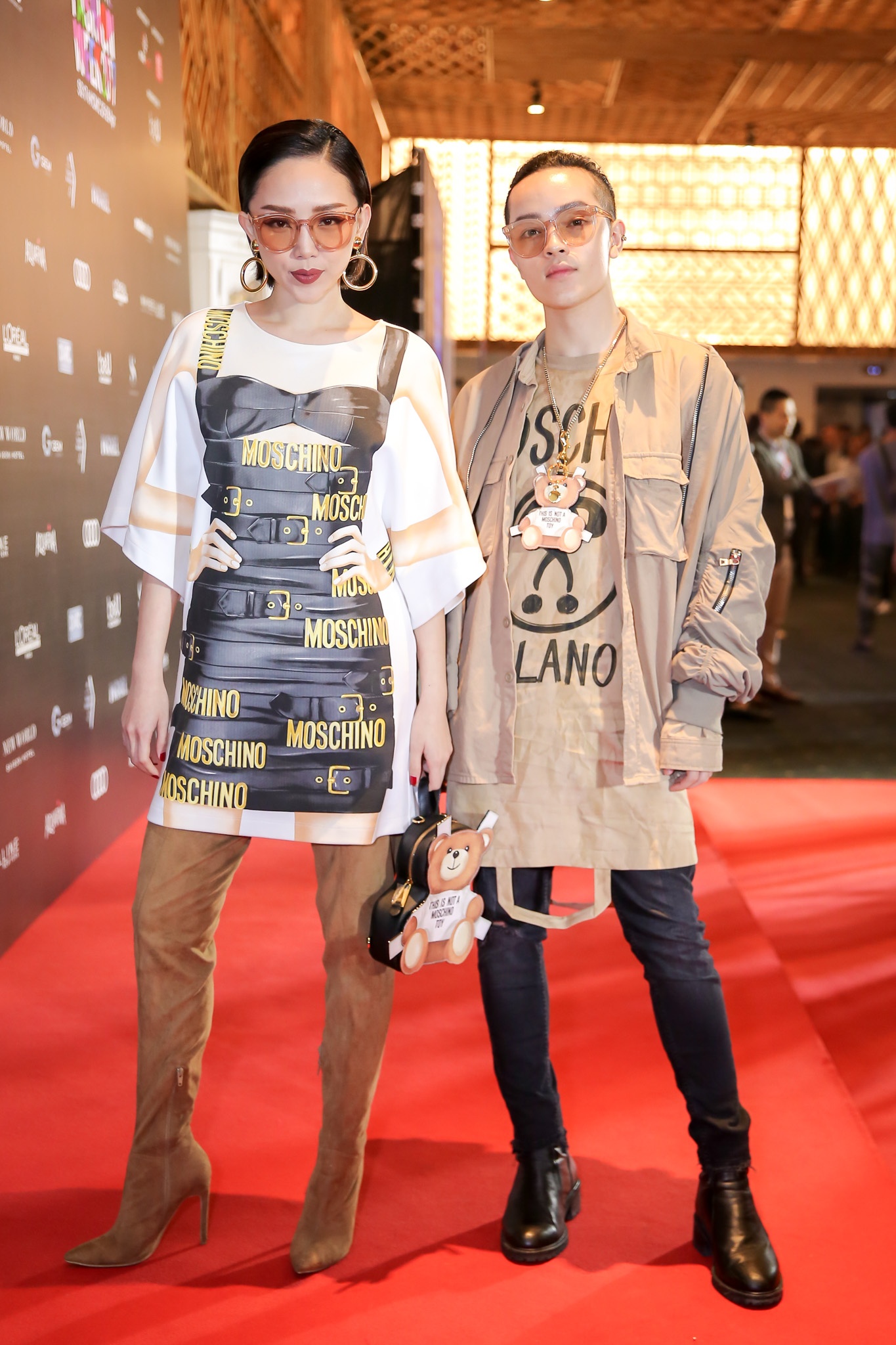 Bo me chong Tang Thanh Ha di xem thoi trang anh 3