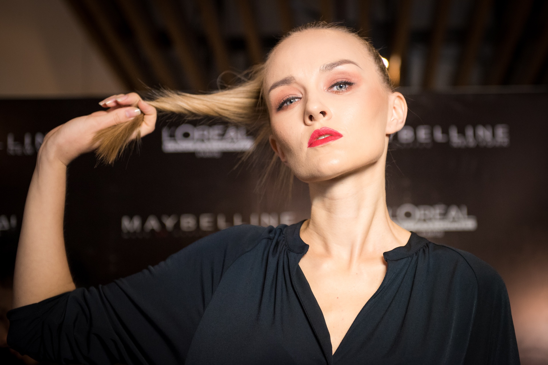 Chan may sac mau noi bat o  Tuan le Thoi trang anh 13