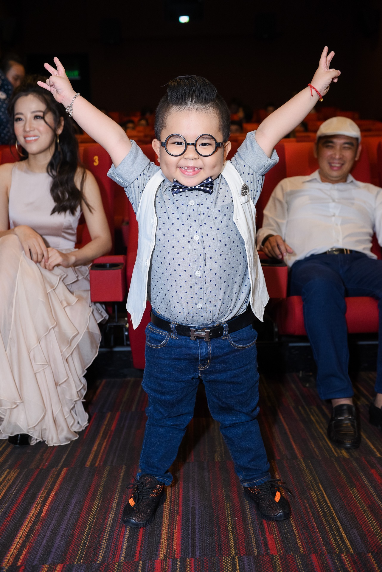 Ku Tin gap go doan phim 'Anh em sieu quay' anh 1